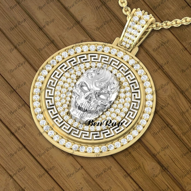 Hip Hop Pendant - Skull Medallion
