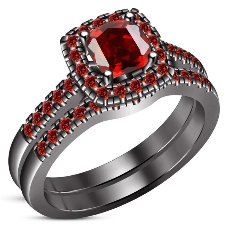 Bridal Ring Set — Cushion Cut Halo