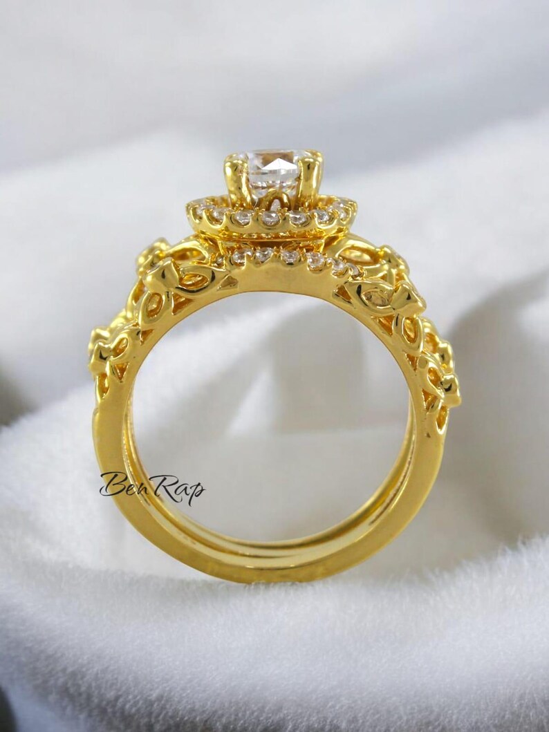 Bridal Ring Set — Classic Round Moissanite
